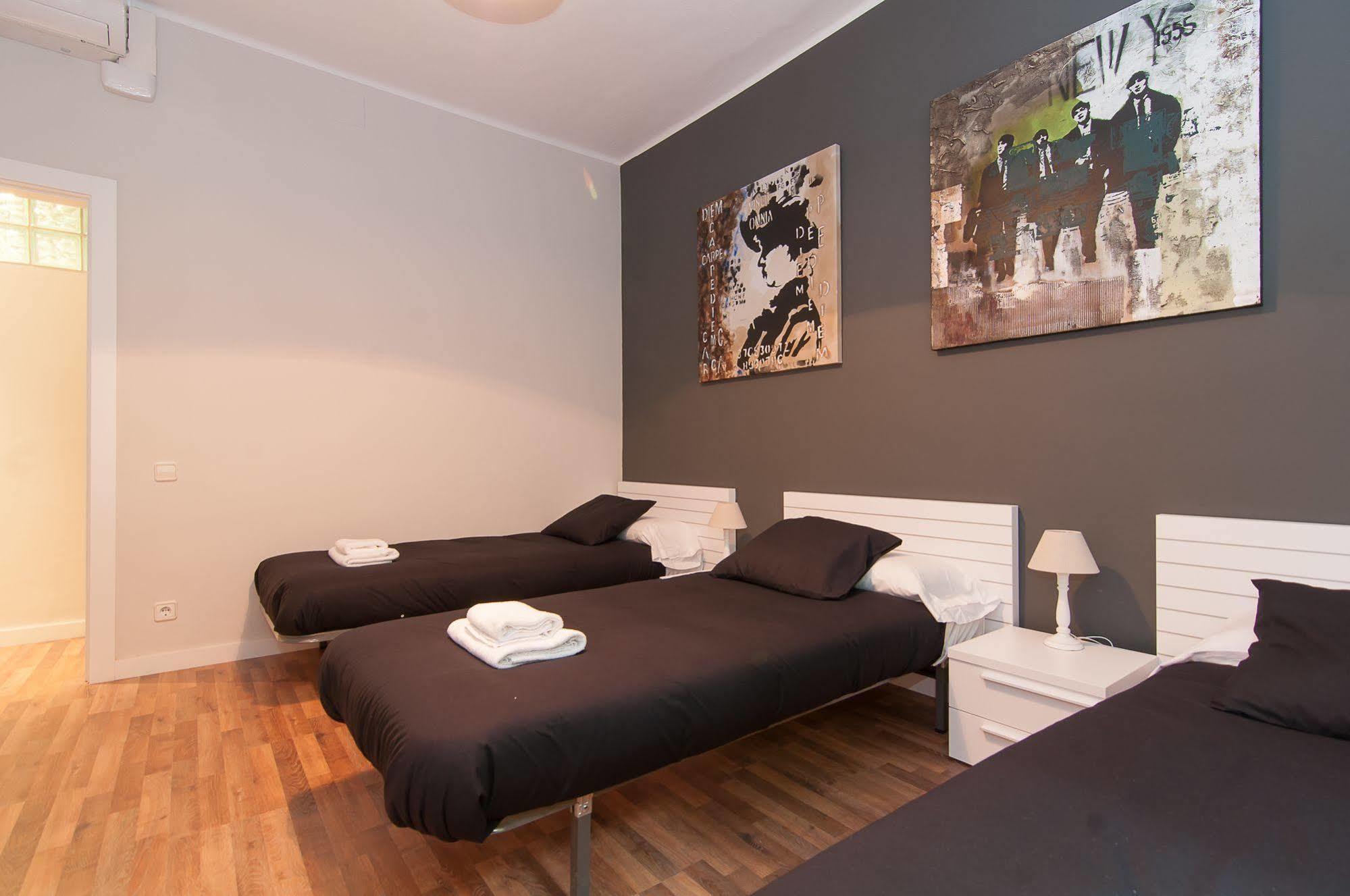 Bbarcelona Apartments Gaudi Avenue Flats Exterior photo
